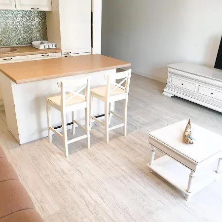 Venetis 3 Apartment Navodari