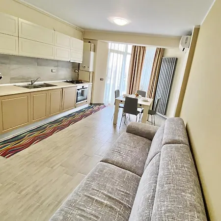 Venetis 3 Apartment Navodari